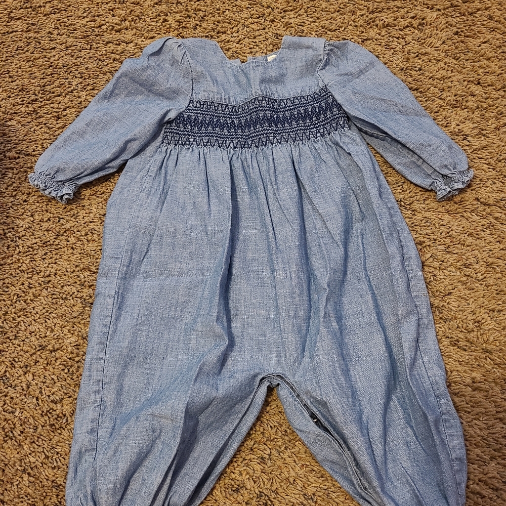 Girls Clothes